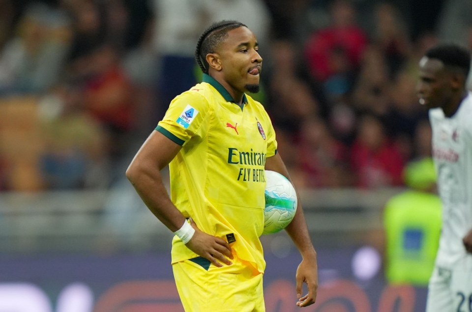 球成为五大, 消息来源, 在客场挑战