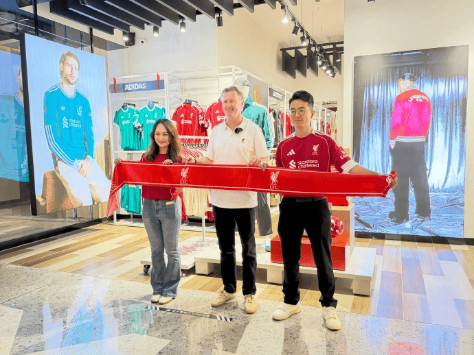 首家零售店, img, 又是亚洲市 首家零售店, img, 又是亚洲市