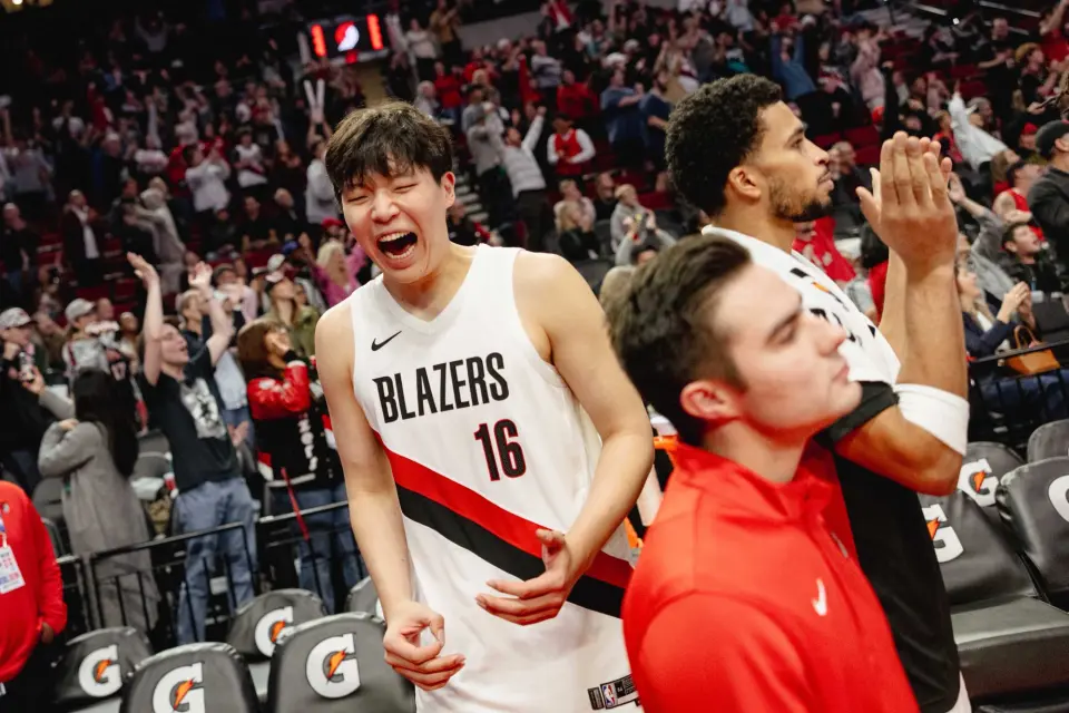 AA, 比作, 他在适应比